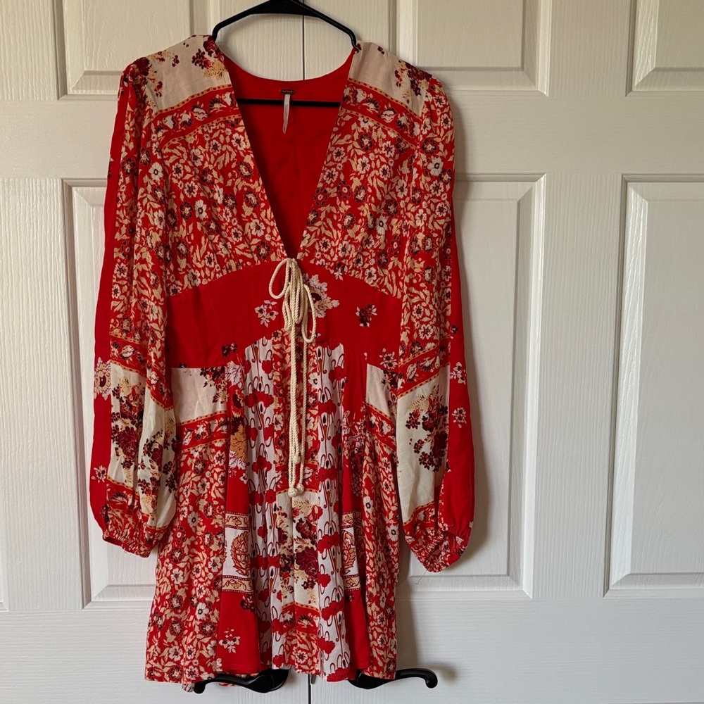Free People Patchwork Boho Mini Dress Red Floral Tie Front Long Sleeve Size XS